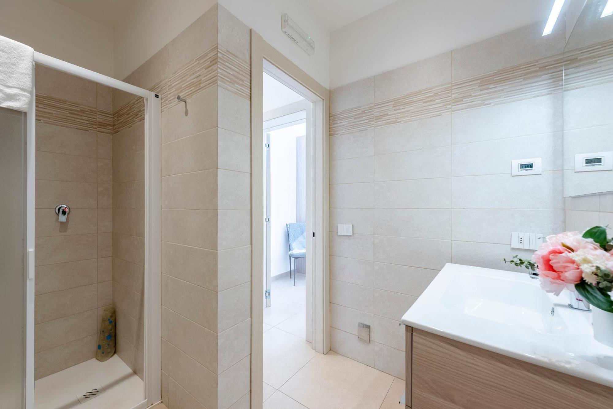 La Suite 2 Ondina Viareggio 200M From Sea - Happy Rentals Dış mekan fotoğraf