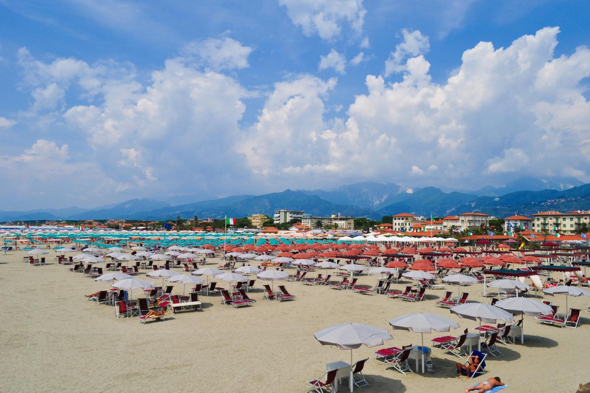 La Suite 2 Ondina Viareggio 200M From Sea - Happy Rentals Dış mekan fotoğraf